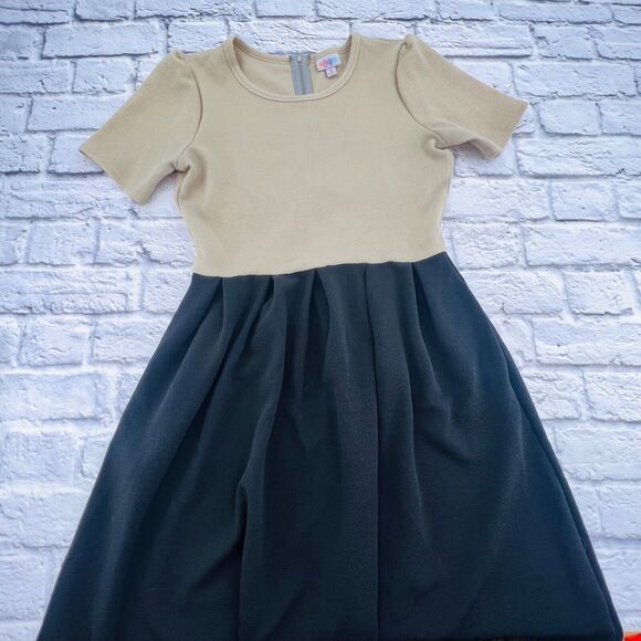 NOT FOR SALE LulaRoe Amelia Dress Women's Medium Tan/Black Colorblock Pockets - Picture 2 of 9